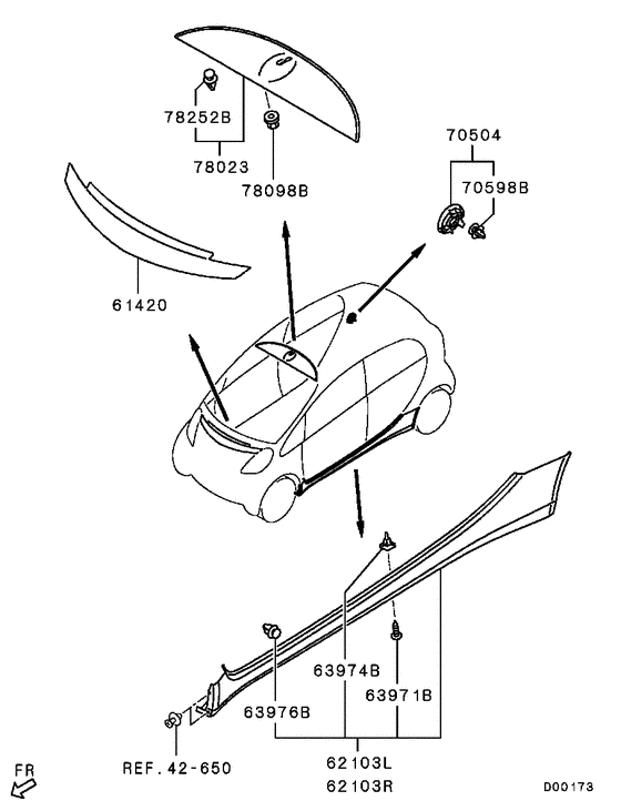 Side garnish & moulding