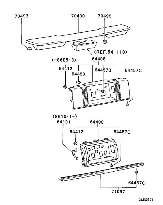 Rear garnish & moulding