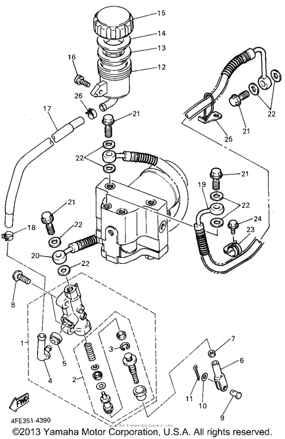Rear master cylinder
