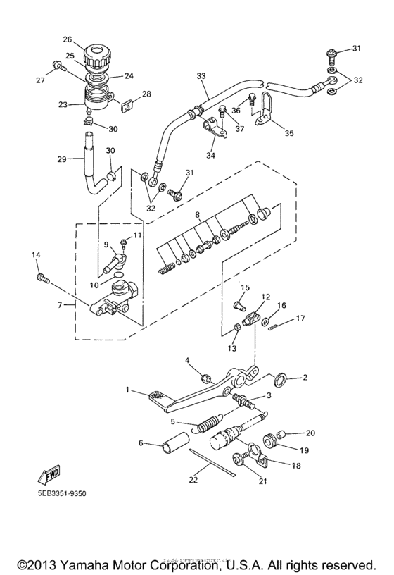 Rear master cylinder